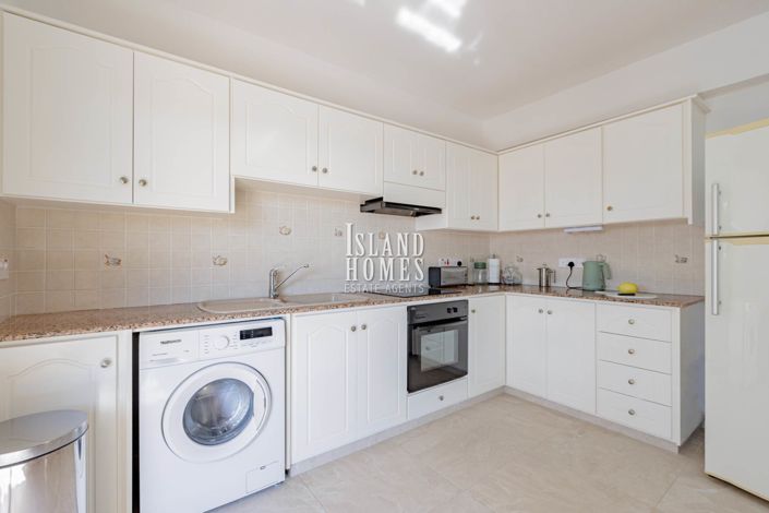 Image No.5-3 Bed Villa for sale