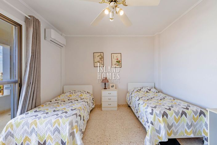 Image No.18-Maison de 5 chambres à vendre à Deryneia