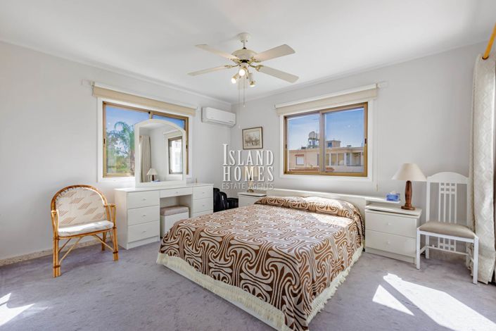 Image No.26-Maison de 5 chambres à vendre à Deryneia