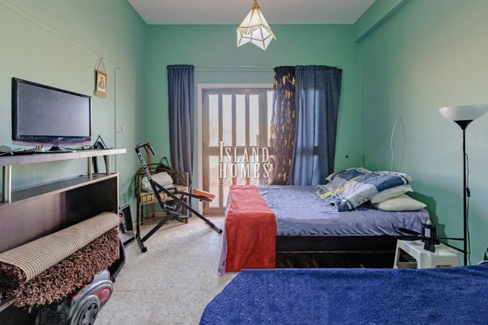 Image No.40-Maison de 5 chambres à vendre à Deryneia