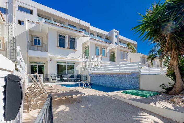 Image No.27-2 Bed Townhouse for sale