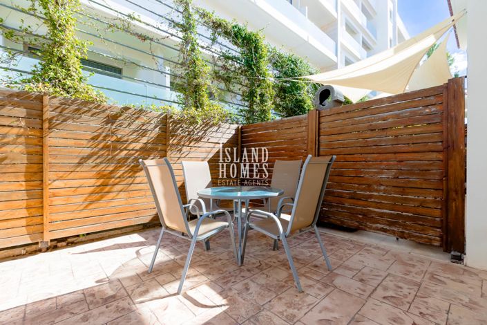 Image No.5-2 Bed Townhouse for sale