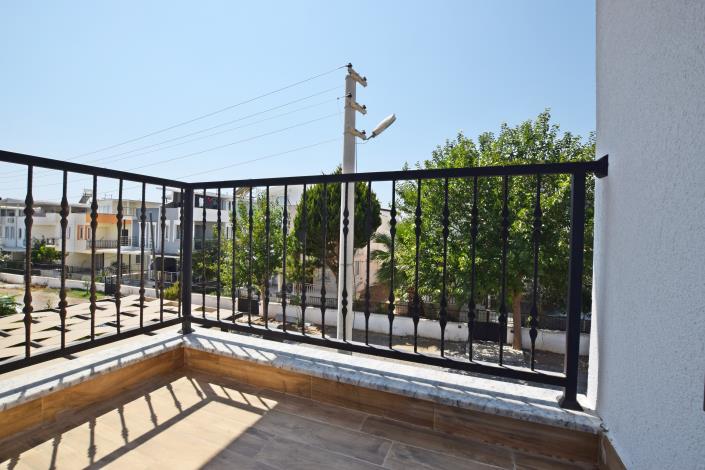 Image No.37-3 Bed Villa / Detached for sale