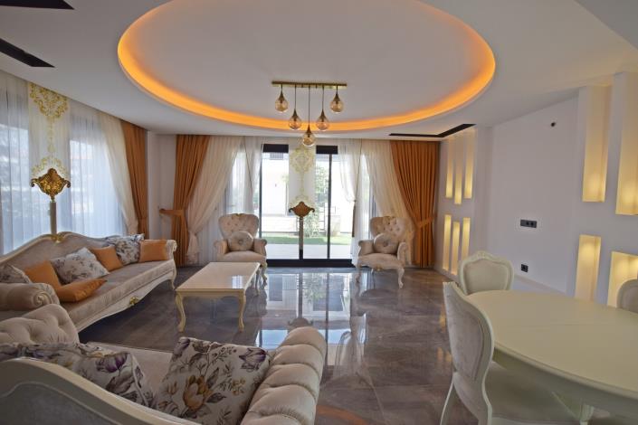 Image No.18-3 Bed Villa / Detached for sale