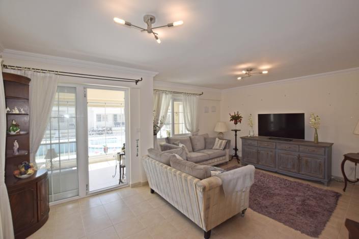 Image No.21-3 Bed Villa for sale