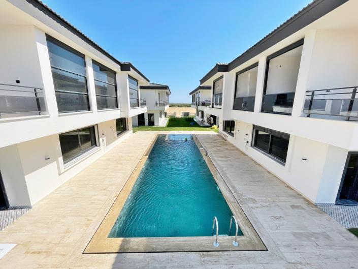 Image No.3-3 Bed Villa for sale