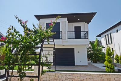1 - Altinkum, Villa / Detached