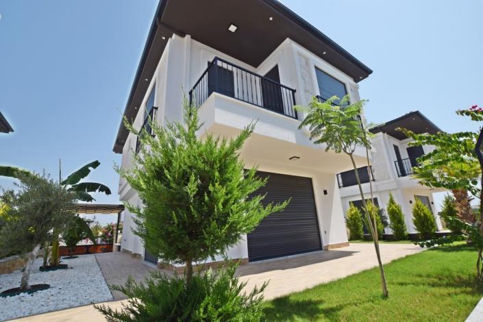 Image No.34-3 Bed Villa / Detached for sale