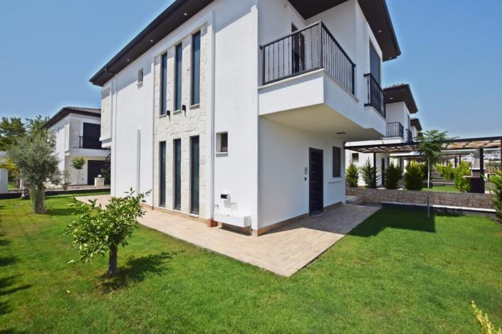 Image No.6-3 Bed Villa / Detached for sale