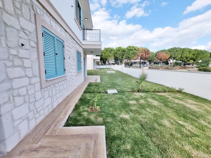 Image No.15-2 Bed Apartment for sale