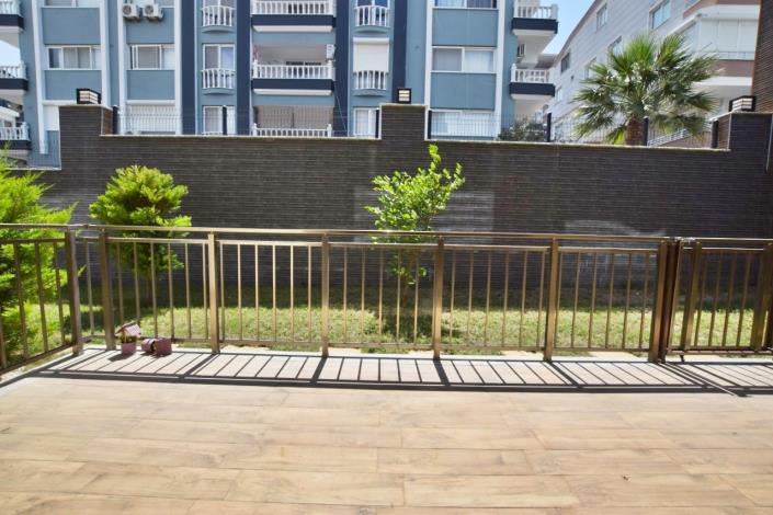 Image No.10-1 Bed Apartment for sale