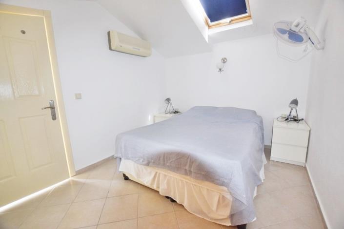 Image No.22-3 Bed Semi-Detached for sale