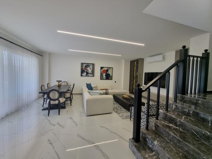 Image No.13-Villa / Détaché de 4 chambres à vendre à Altinkum