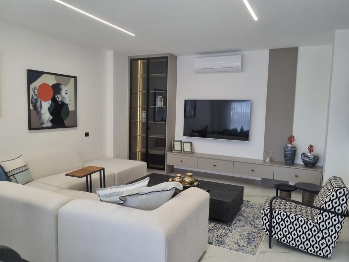 Image No.8-Villa / Détaché de 4 chambres à vendre à Altinkum