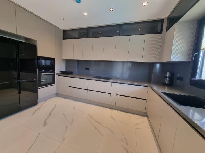 Image No.11-Villa / Détaché de 4 chambres à vendre à Altinkum