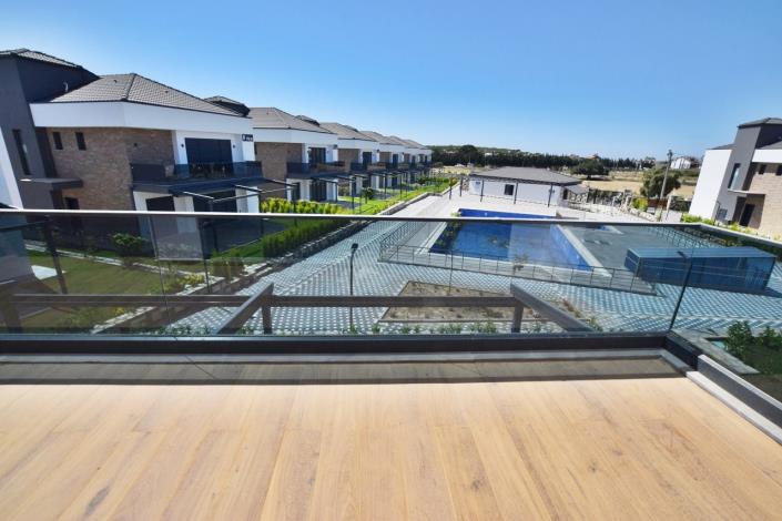 Image No.31-4 Bed Villa / Detached for sale