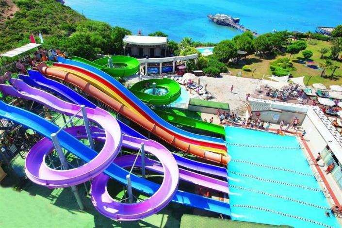 Image No.42-4 Bed Villa / Detached for sale