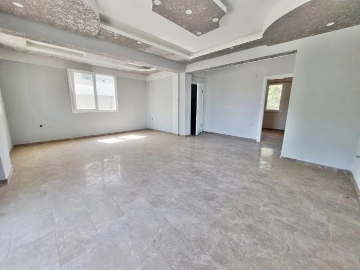 Image No.9-4 Bed Villa / Detached for sale