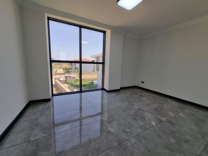 Image No.22-3 Bed Villa / Detached for sale