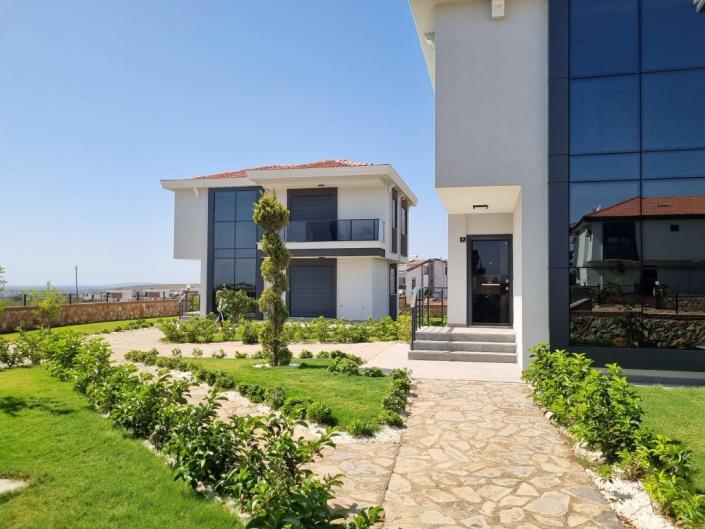 Image No.4-3 Bed Villa / Detached for sale