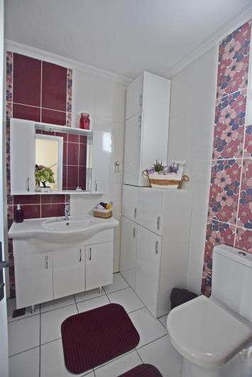 Image No.12-6 Bed Villa / Detached for sale