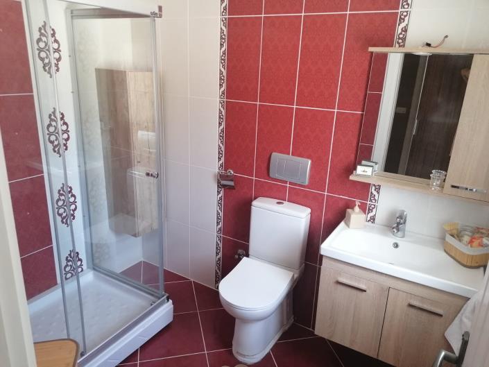 Image No.28-6 Bed Villa / Detached for sale