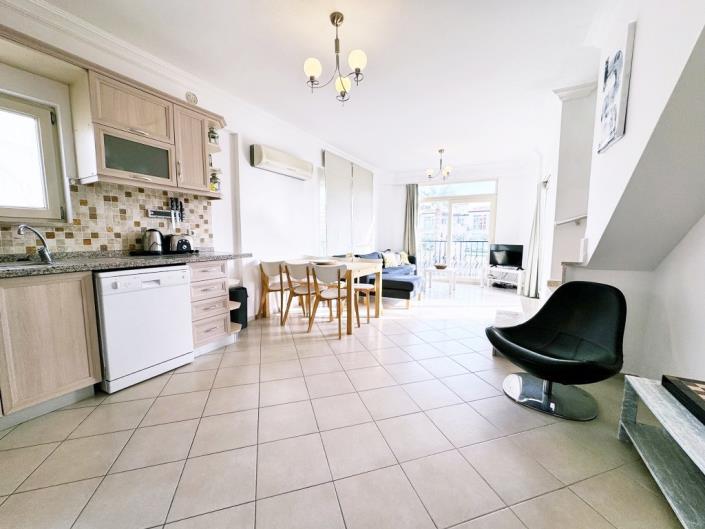 Image No.25-3 Bed Duplex for sale