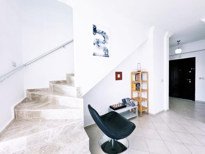 Image No.27-3 Bed Duplex for sale