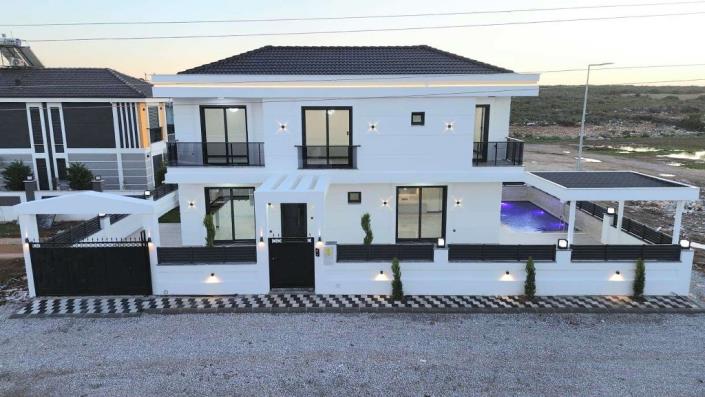 Image No.5-3 Bed Villa / Detached for sale