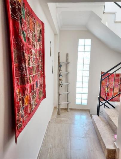 Image No.19-4 Bed Villa / Detached for sale