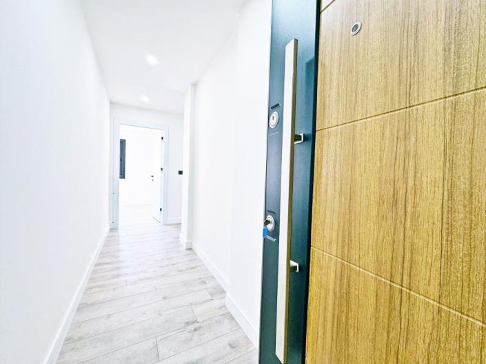 Image No.5-3 Bed Duplex for sale