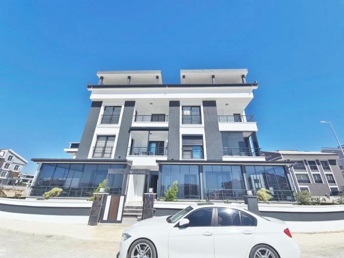 Image No.3-3 Bed Duplex for sale