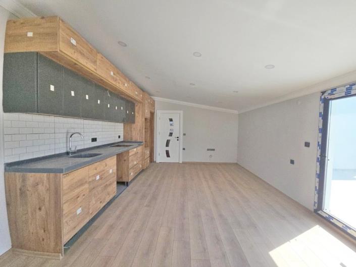 Image No.4-3 Bed Duplex for sale