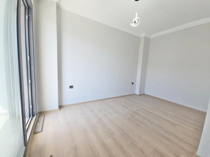 Image No.22-3 Bed Duplex for sale