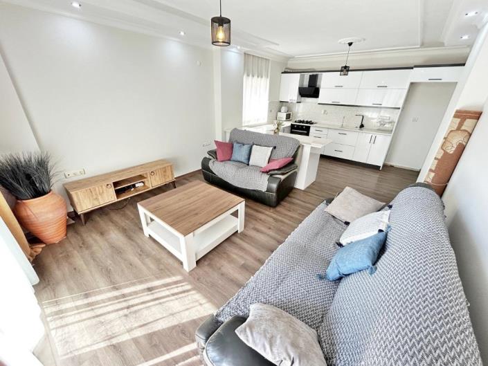 Image No.10-3 Bed Apartment for sale