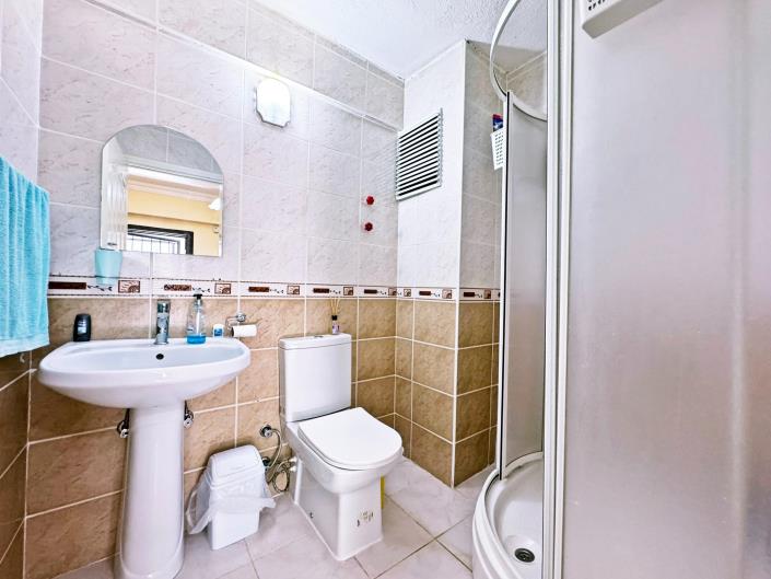 Image No.17-2 Bed Apartment for sale