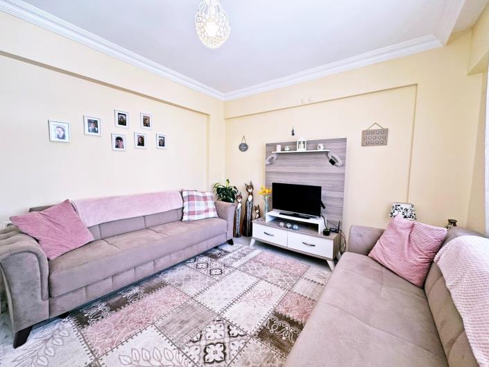 Image No.10-2 Bed Apartment for sale