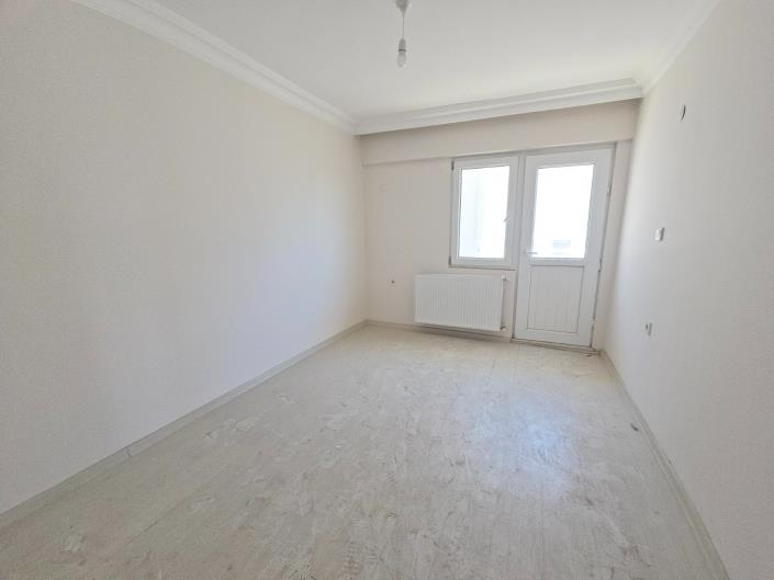 Image No.16-4 Bed Duplex for sale