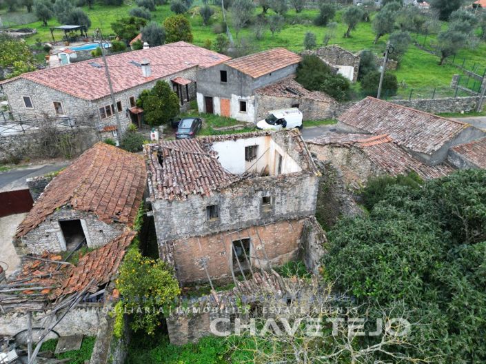 Image No.17-4 Bed House for sale