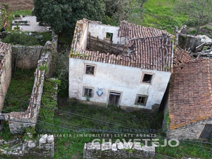 Image No.3-4 Bed House for sale