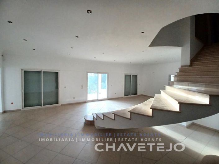 Image No.10-Maison de 3 chambres à vendre à Tomar