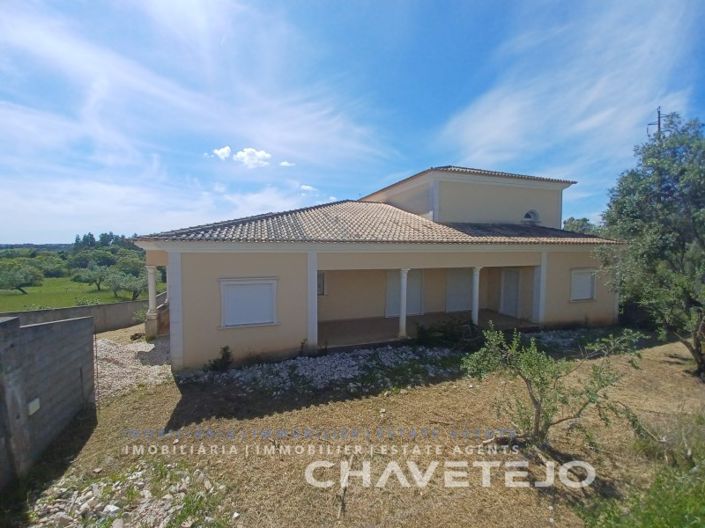 Image No.3-Maison de 3 chambres à vendre à Tomar