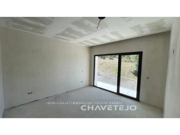 id322a8701-0000-0500-0000-000016f1031b