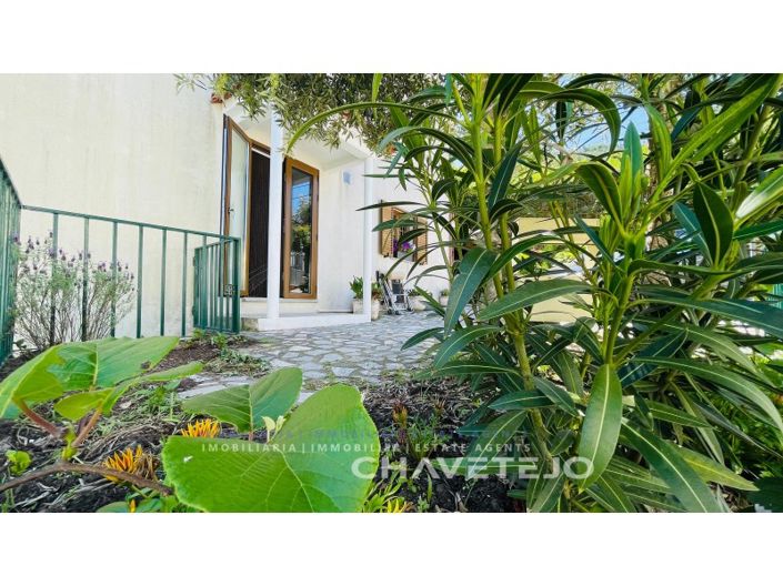 Image No.46-6 Bed Farmhouse for sale