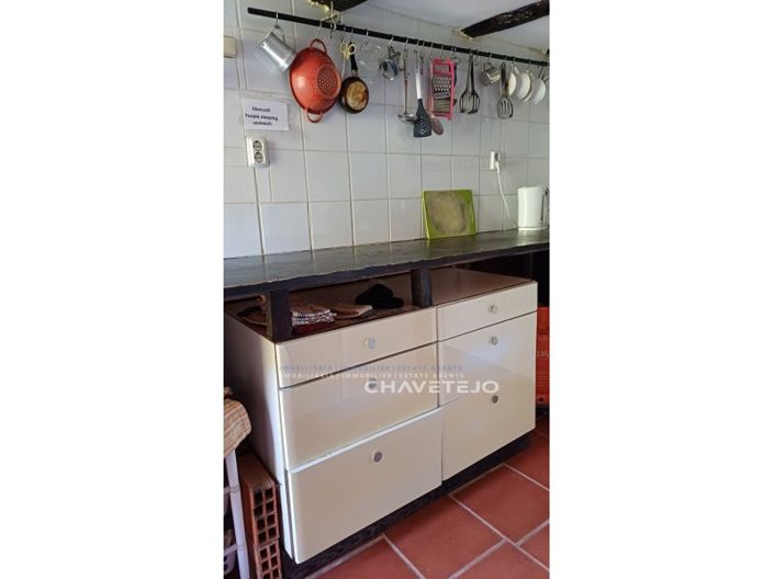 Image No.19-5 Bed Farmhouse for sale