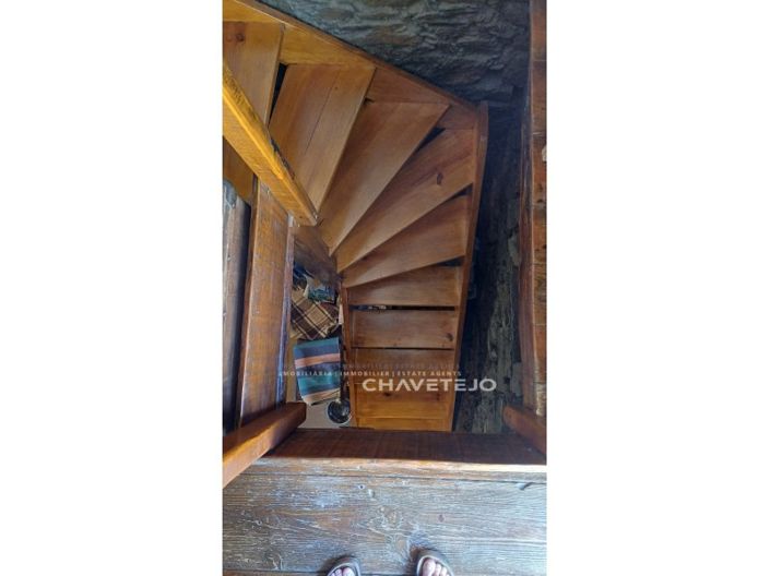 Image No.38-5 Bed Farmhouse for sale