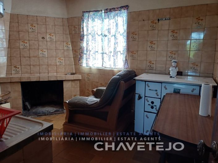 Image No.16-2 Bed House for sale