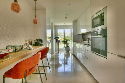 2-5bd7b9d04b45e33852eaf0ec6670150d