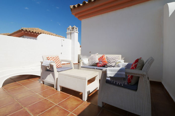 Image No.6-4 Bed Property for sale