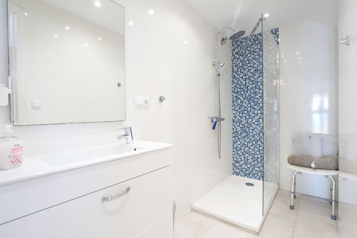 Image No.22-2 Bed Property for sale